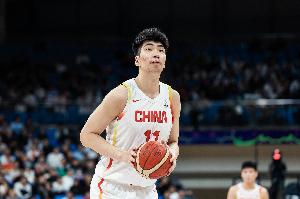 可圈可点！余嘉豪替补出战2投2中&4罚3中 得到7分3篮板-1