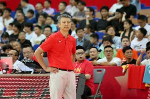 媒体人：郭士强教练团队对每位的球员运用及比赛的部署堪称完美-1