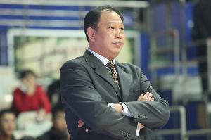 媒体人：前CBA主教练崔万军将担任辽宁女篮主帅-1