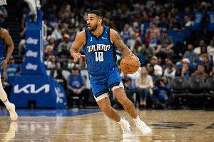 转战欧洲？欧记：多支欧洲球队有意约瑟夫 后者仍在等NBA报价-1