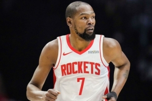 NBA官网评西部关键补充：KD加入火箭 湖人补强内线 勇士查无此人-1