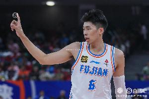 媒体人：邹阳续约合同虽没顶格 但福建给出较大诚意 双方都较满意-1