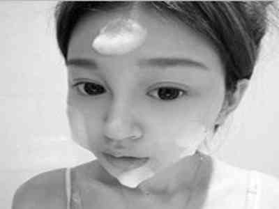 金发美女大战黑巨茎：高强对决引关注-1